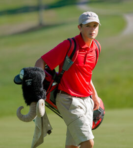 University finishes third in invitational